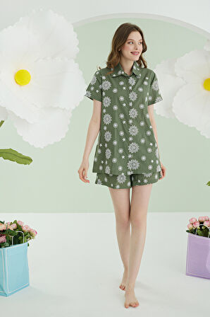Yeşil Çiçek Desenli Şortlu Önden Düğmeli Pijama Takımı