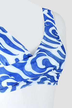 Lacivert Beyaz Önü Burgulu Sırttan Bağlamalı Tek Üst Bikini