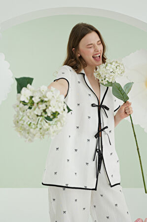 Ekru Kurdele Önden Bağlamalı Pijama Takımı