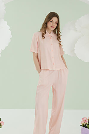 Pembe Çizgili Önden Düğmeli Pijama Takımı