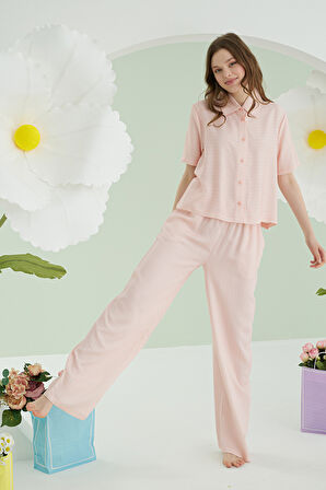 Pembe Çizgili Önden Düğmeli Pijama Takımı