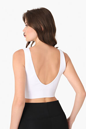 Beyaz Dikişsiz Kaplı V Yaka Büstiyer