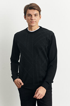 Erkek Siyah Standart Fit Normal Kesim Bisiklet Yaka Modern Desen Detaylı Kışlık Triko Kazak