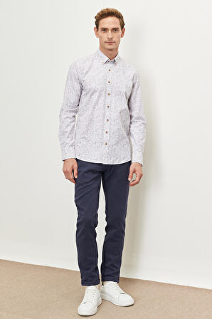 Erkek Bej Slim Fit Dar Kesim Düğmeli Yaka Baskılı Gömlek