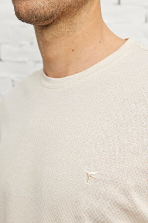 Erkek Turkuaz Beyaz Kolay Ütülenebilir Slim Fit Dar Kesim Bisiklet Yaka Jakarlı Kısa Kollu Tişört