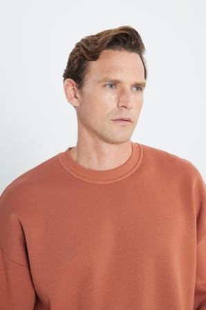 Erkek Açık Kahve Oversize Fit Bol Kesim Pamuklu Içi Polarlı 3 Iplik Bisiklet Yaka Sweatshirt