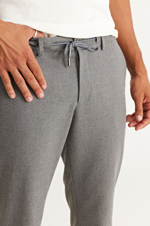 Slim Fit Dar Kesim Beli Bağlamalı Desenli Esnek Pantolon