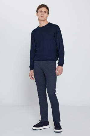 Slim Fit Dar Kesim Pamuklu Esnek Pantolon