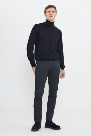 Slim Fit Dar Kesim Pamuklu Esnek Pantolon