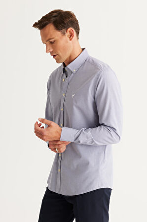 Erkek Lacivert-Beyaz Slim Fit Dar Kesim Düğmeli Yaka Pamuklu Çizgili Gömlek