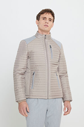 Standart Fit Normal Kesim Dik Yaka Desenli Mont