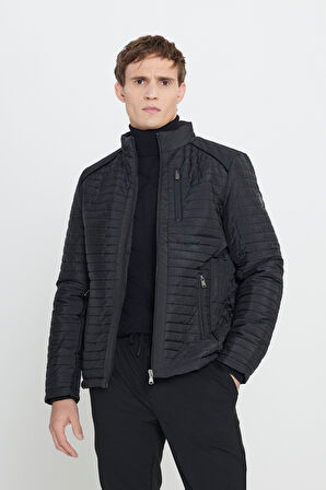 Standart Fit Normal Kesim Dik Yaka Desenli Mont