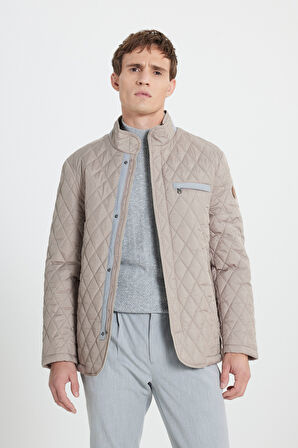 Standart Fit Normal Kesim Dik Yaka Desenli Overcoat