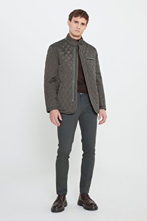 Standart Fit Normal Kesim Dik Yaka Desenli Overcoat