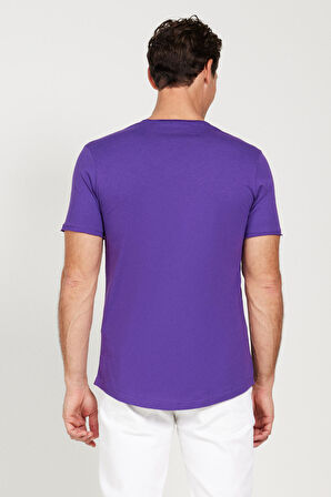 Standart Fit Normal Kesim Bisiklet Yaka %100 Pamuk Kısa Kollu Tişört