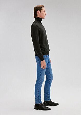 Mavi Koyu Gri Boğazlı Kazak 0710127-80023