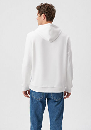 Mavi Logo Baskılı Kapüşonlu Beyaz Sweatshirt 0611721-620