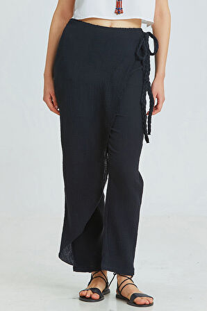 Önü Kapamalı Müslin Pantolon Siyah | L