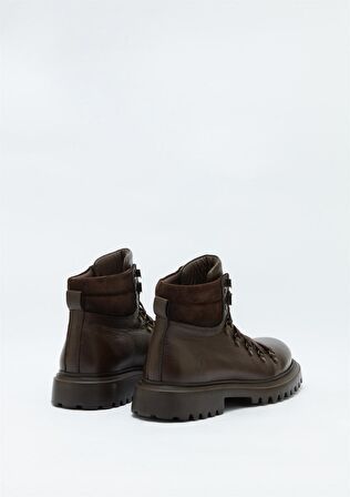 Hush Puppies 1141 13 Yuvarlak Burun Orta Topuk Bağcıklı Soğuk Havaya Dayanıklı Günlük Kahverengi Klasik Bot Deri