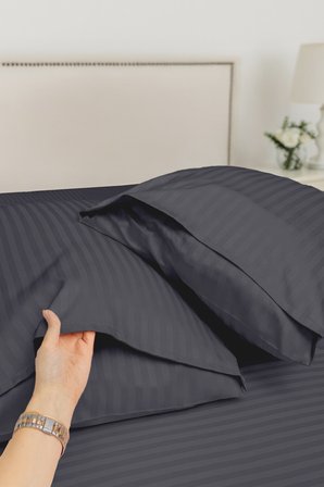 Tek Kişilik %100 Pamuk Saten Nevresim Seti | Premium Seri | 8 Renk Seçeneği (160x220)
