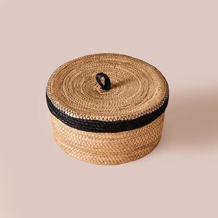Simple Living Mustard Kapaklı Örgü Sepet - Bej / Siyah - 22x11 cm