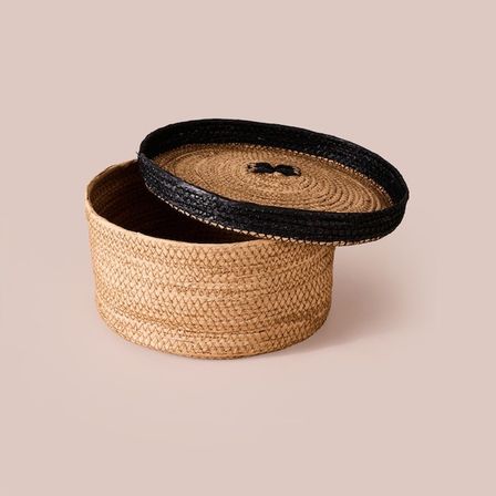 Simple Living Mustard Kapaklı Örgü Sepet - Bej / Siyah - 22x11 cm