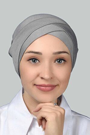 Dört Bantlı Çapraz Dış Tesettür Bonesi Hazır Türban Penye