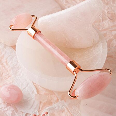 Pembe Kuvars Taşı Masaj Takımı - Roller ve Gua Sha Kalpli Set