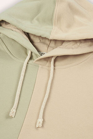 Erkek Çocuk  Kontrast Parçalı Kapüşonlu Sweatshirt      