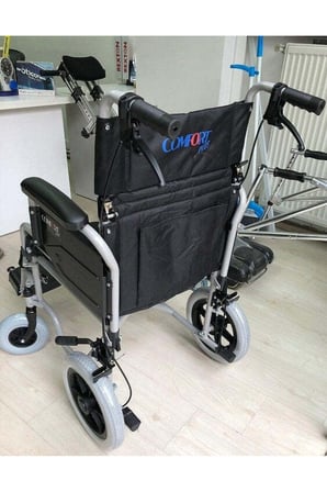 Dm-327 mini özellikli transfer tekerlekli sandalyesi
