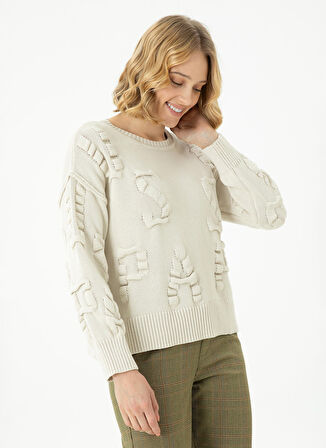 . Bisiklet Yaka Oversize Krem Kazak Kadın CASE