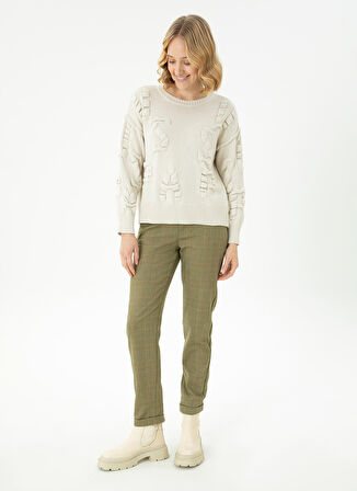 . Bisiklet Yaka Oversize Krem Kazak Kadın CASE