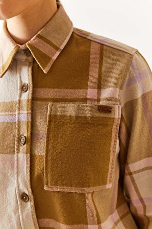 U.S. Polo Assn. Ekose Desenli Açık Haki Kadın Gömlek 1676429