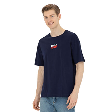 Erkek Comfort Fit Bisiklet Yaka Tişört