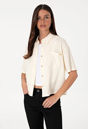 U.S. Polo Assn. Ekru Kadın Cropped Fit Gömlek DMK.2104541SOLE.