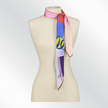 GEOMETRİK DESENLİ PEMBE TWİLL İPEK EŞARP