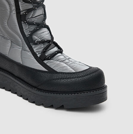 Kadın Kar Botu [051816]