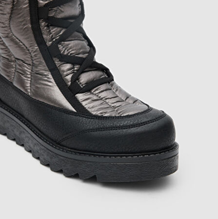 Kadın Kar Botu [051816]