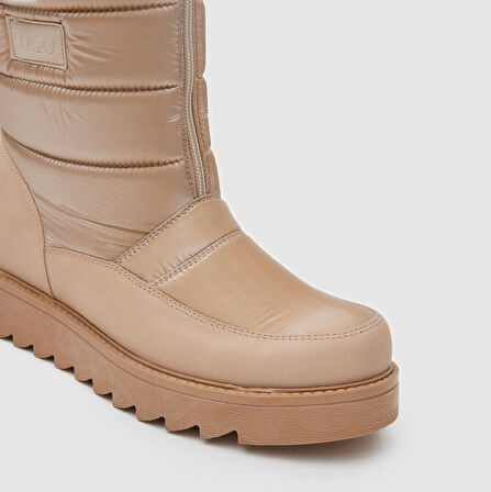 Kadın Kar Botu [051813]