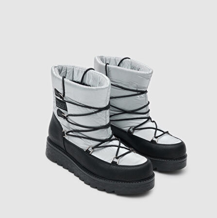 Kadın Kar Botu [051815]