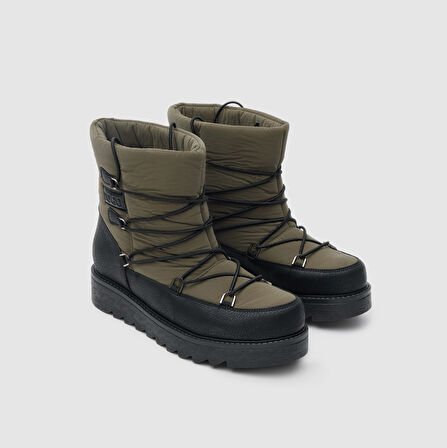 Kadın Kar Botu [051815]