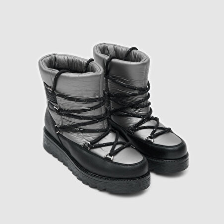 Kadın Kar Botu [051815]