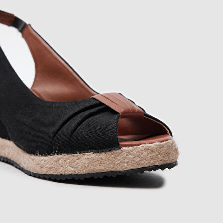 Kadın Dolgu Topuk Sandalet [051751]