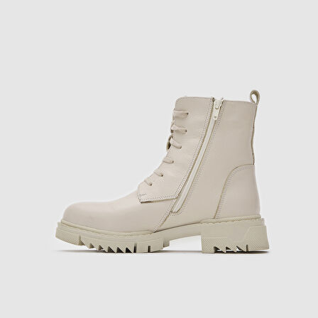 Kadın Casual Bot [60000]