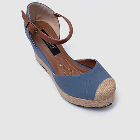 Kadın Dolgu Topuk Sandalet [051750]