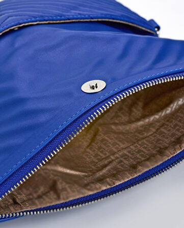 Kadın Kapaklı Kapitone Portföy Çanta [930042]