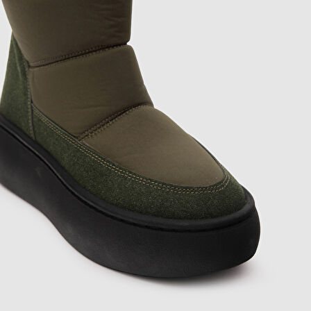 Kadın Kar Botu [060057]