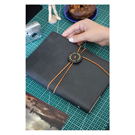 Victoria's Journals Mekanizmalı Vegan Kapak A5 Çizgili Defter 125-2134