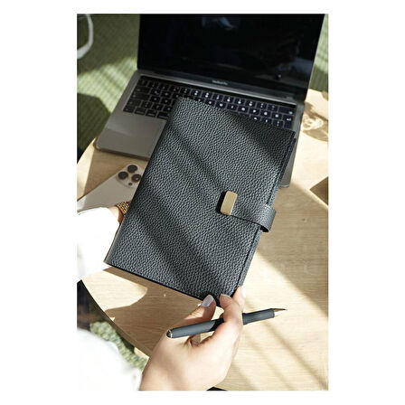 Victoria's Journals Executive Vegan Deri A5 Çizgili Defter Siyah 125-2143