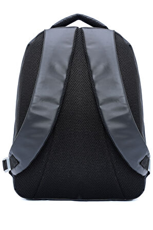 United Colors Of Benetton. Sırt Çantası